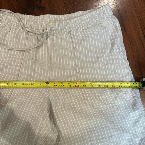 Lands’ End 100% Linen Women’s Plus 16 Beige Striped Pull On Shorts 9” Inseam - Picture 5 of 8